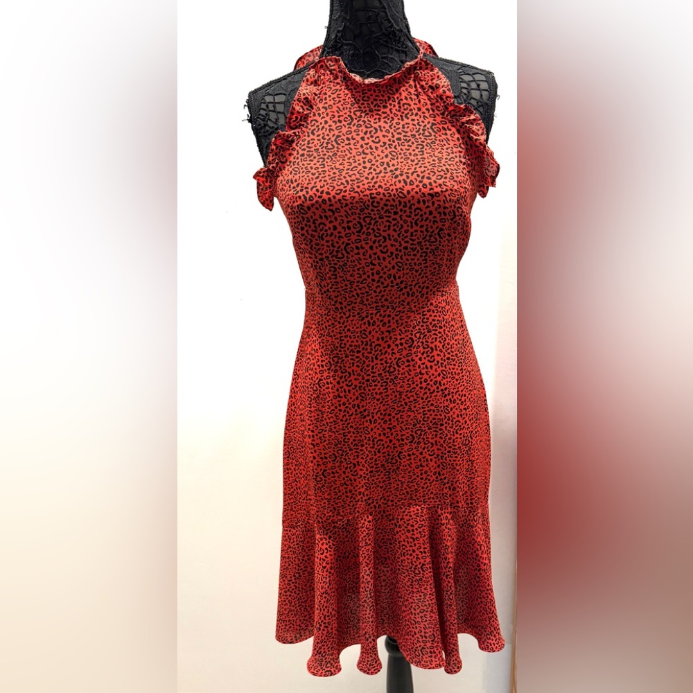 🎈Who What Wear Red small animal print midi dress
